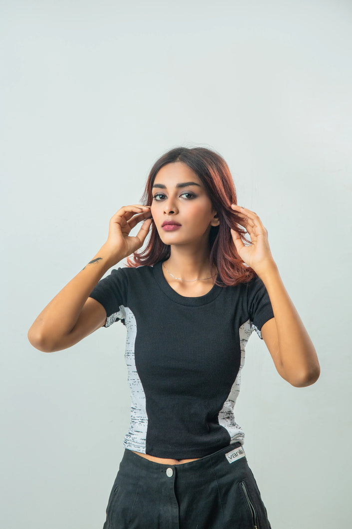 Color Block Cropped T shirt