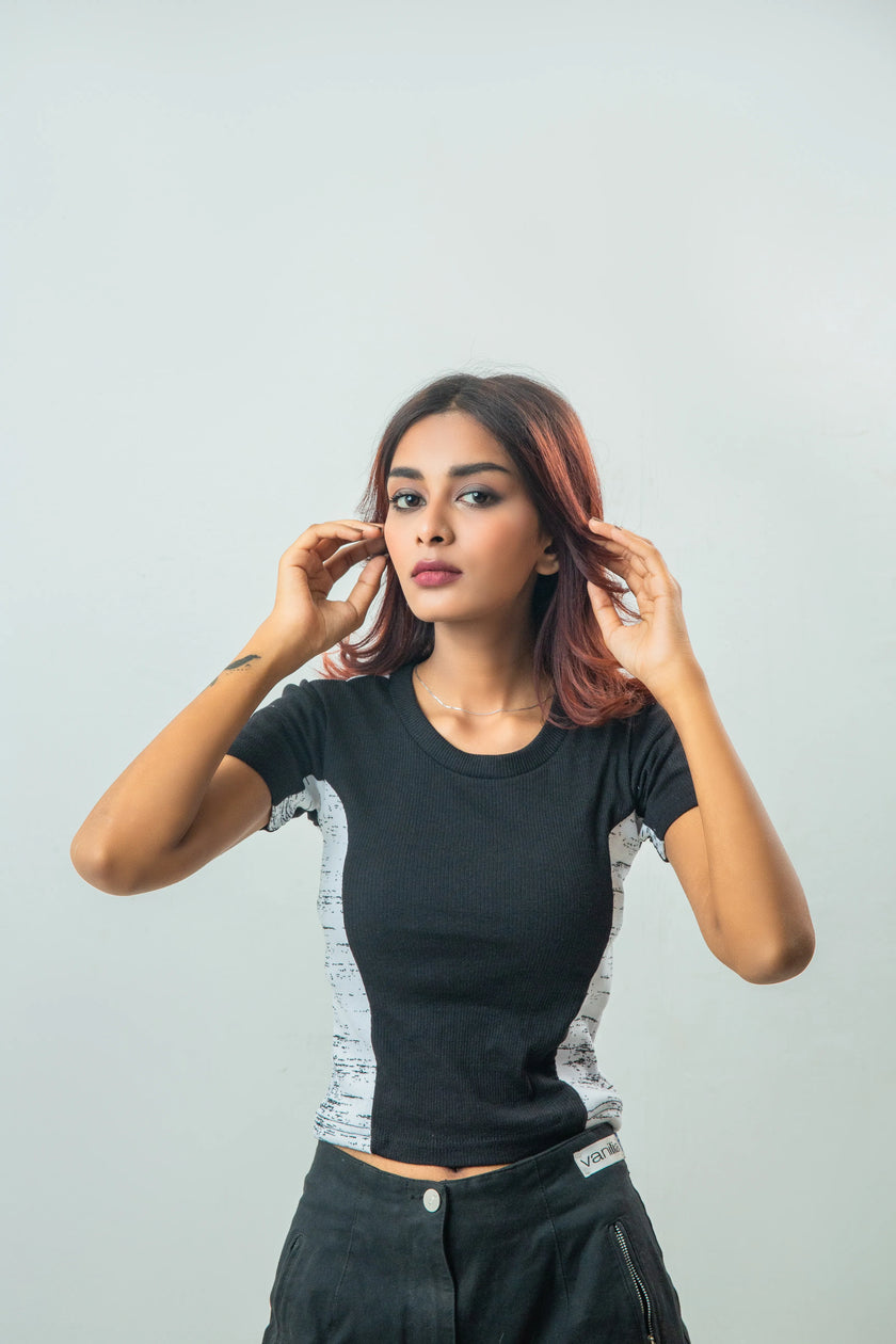 Color Block Cropped T shirt
