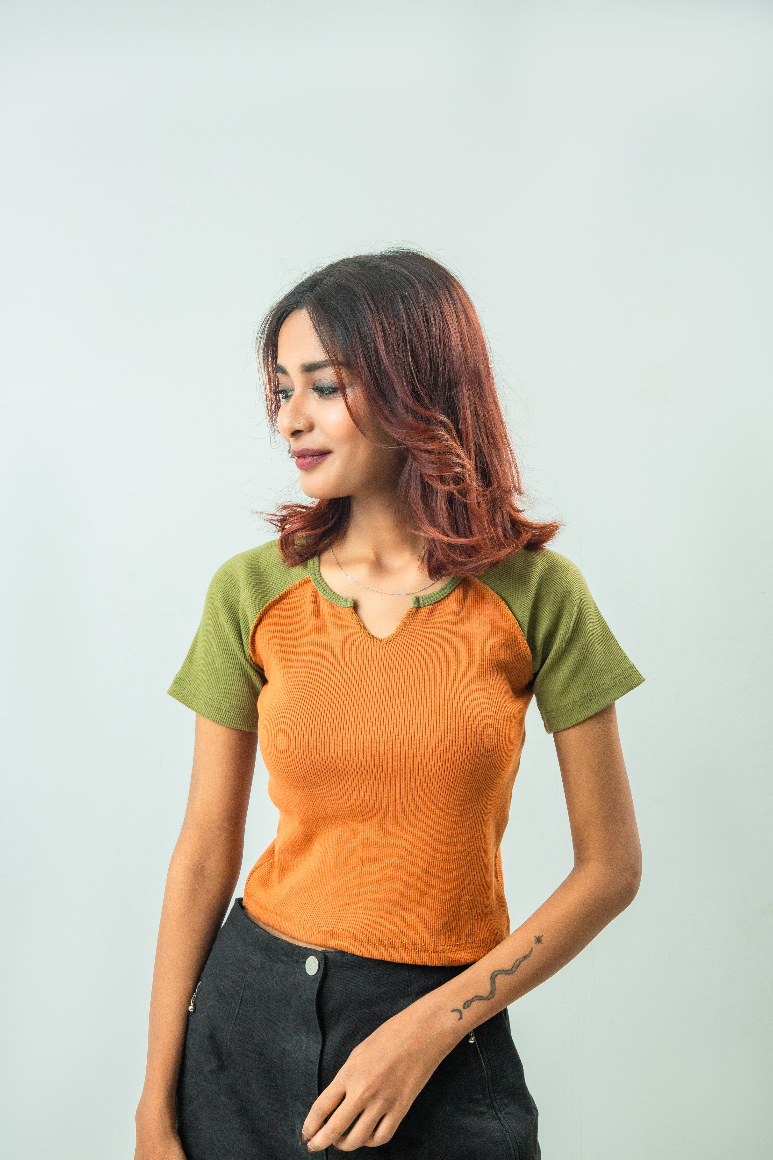 Notch Neck Reglan T Shirt