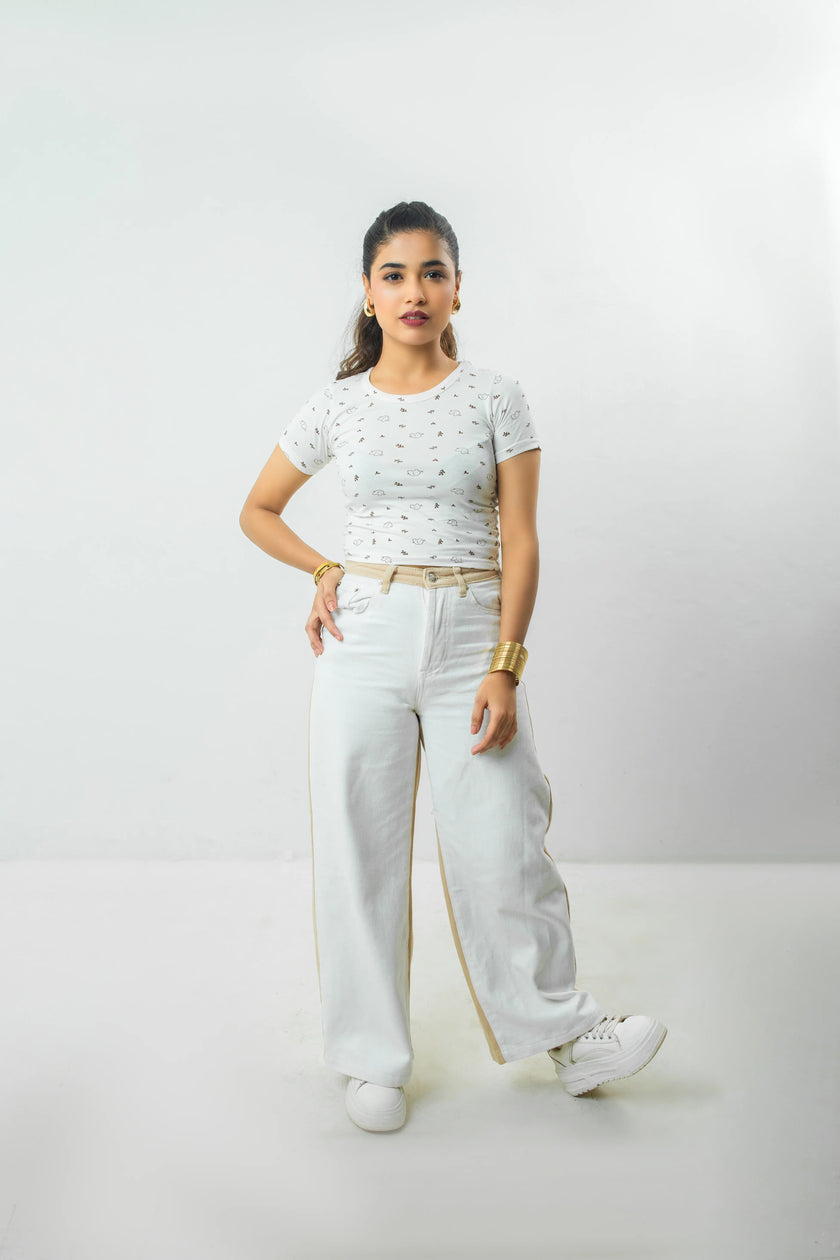 EZwear Allover Guess Printed tee