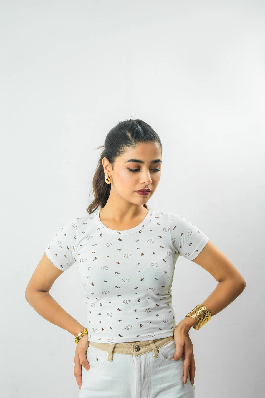 EZwear Allover Guess Printed tee